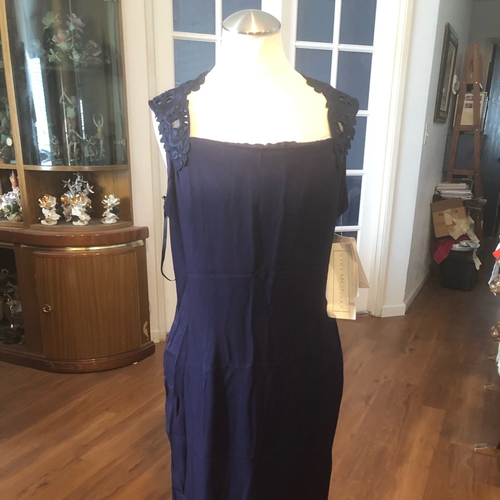 Dark blue dress